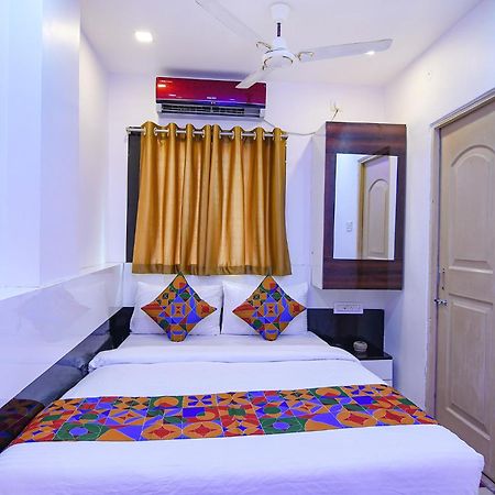 Fabhotel Heritage Ruby Колката Екстериор снимка