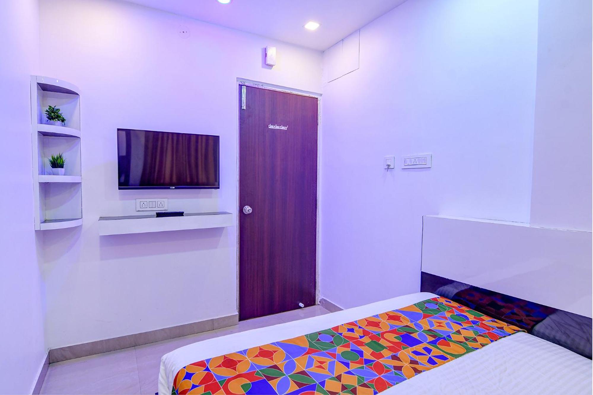 Fabhotel Heritage Ruby Колката Екстериор снимка
