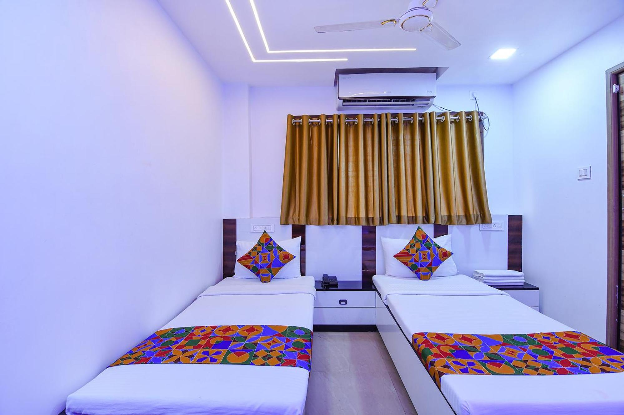 Fabhotel Heritage Ruby Колката Екстериор снимка
